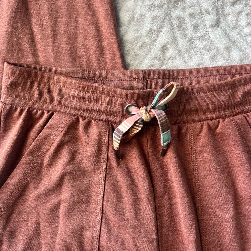 Ariat Women's Mexicali Roasted Russet Brown Joggers | Size XS - Picture 4 of 11